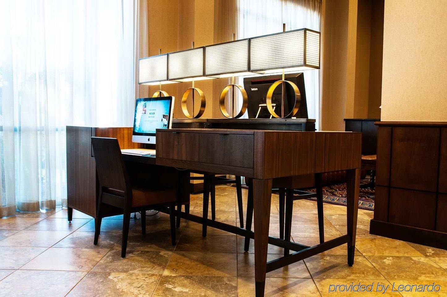 Hilton Phoenix Чандлер Экстерьер фото