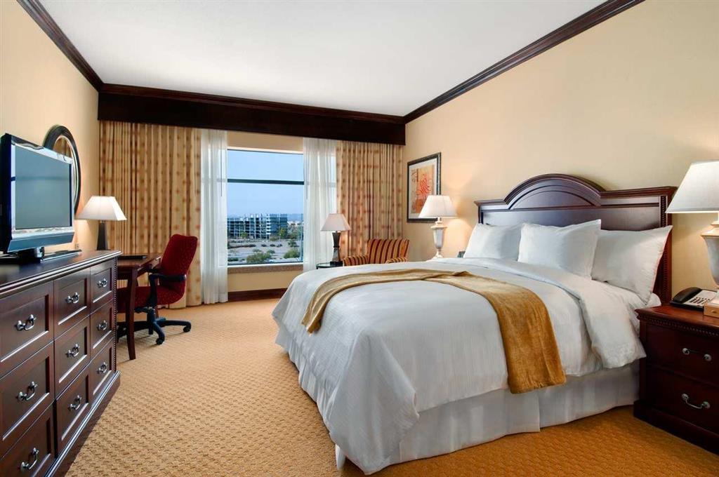 Hilton Phoenix Чандлер Номер фото